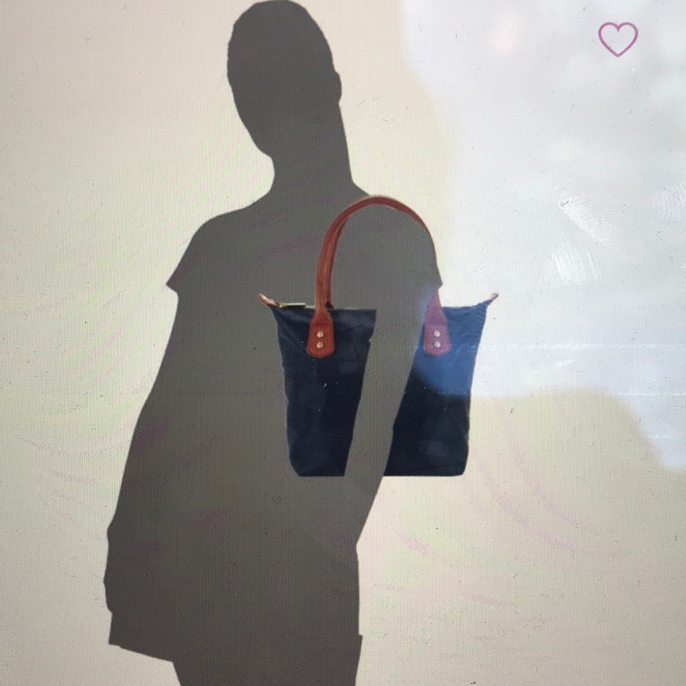 C. Wonder Beige Medium Rayme Tote - Picture 7 of 8